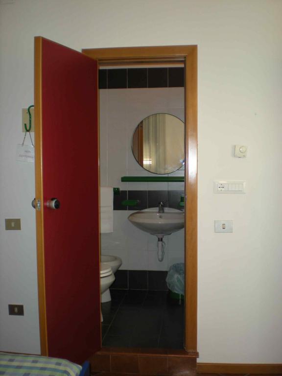 Casa Valdese Rio Marina Hotell Exteriör bild