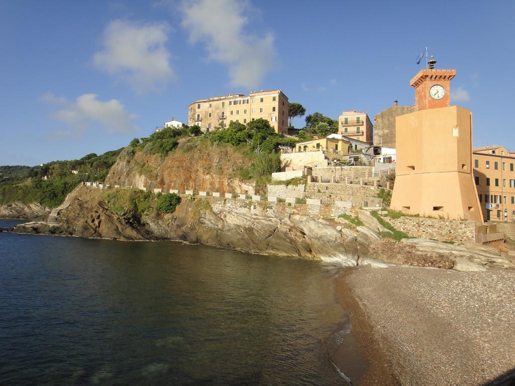 Casa Valdese Rio Marina Hotell Exteriör bild